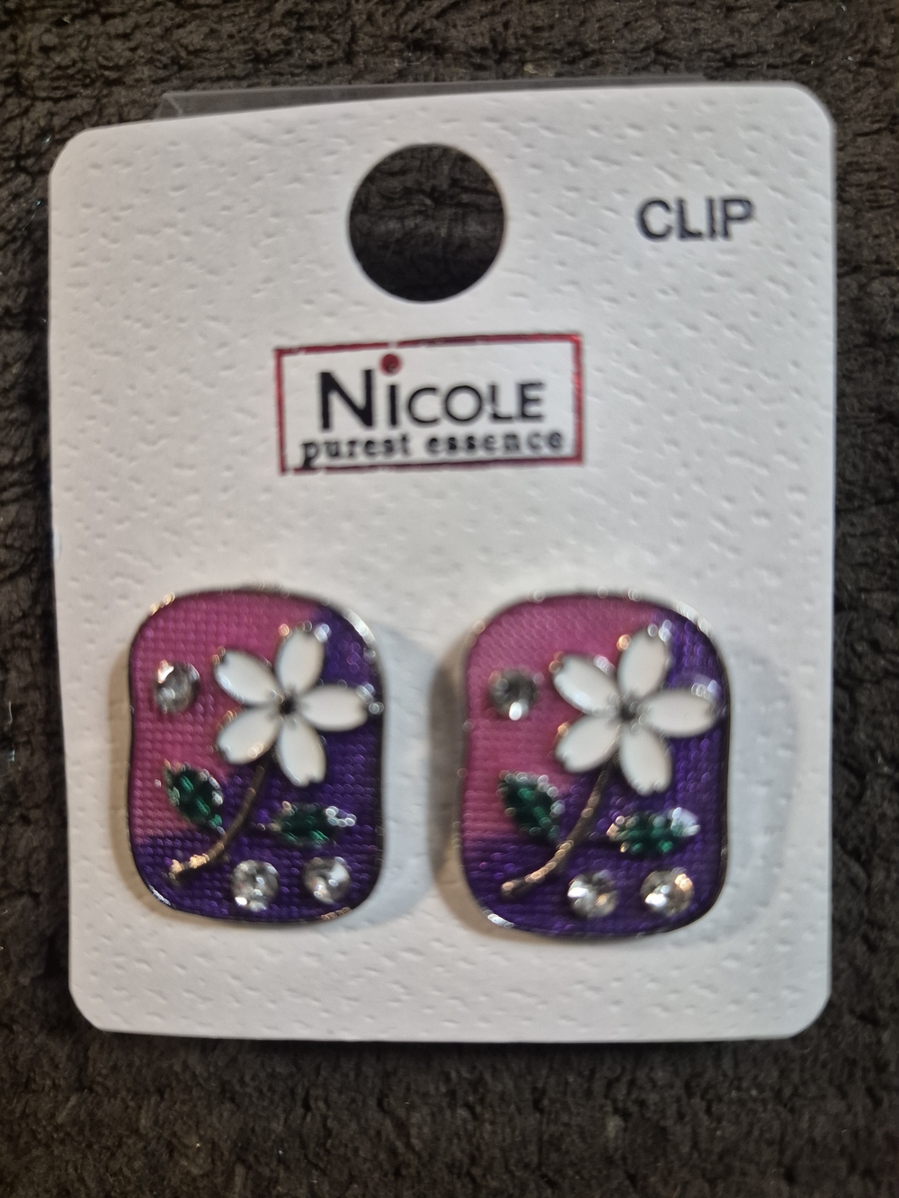 Nicole Earrings (clip-on) - Accessories